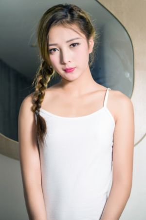 欧美钢架公路车街拍_720超清免费观看