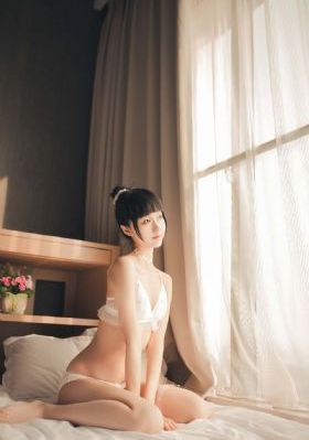 亚洲欧美京东热av_720电影免费在线